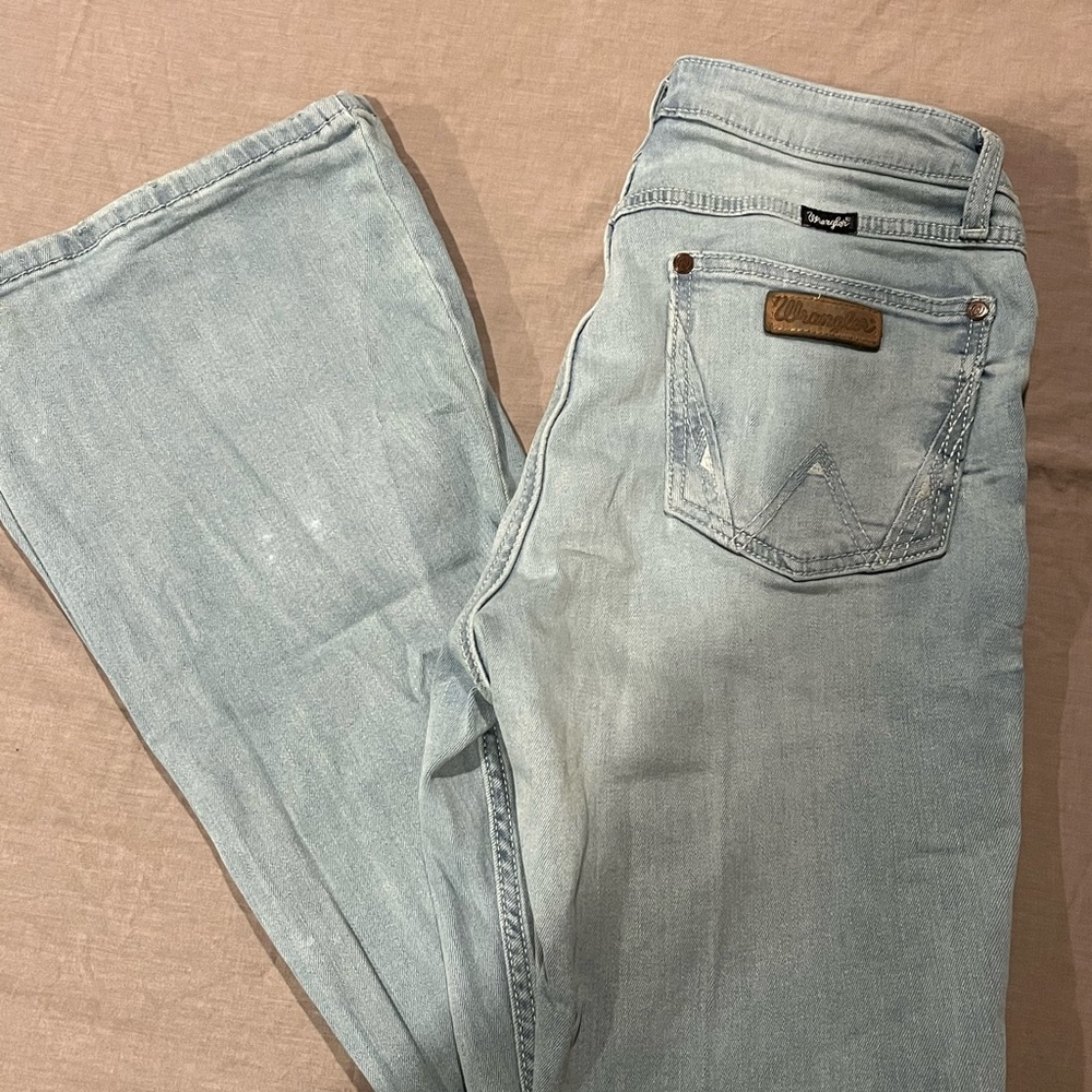 Womens Wrangler Vintage inspired flare jeans